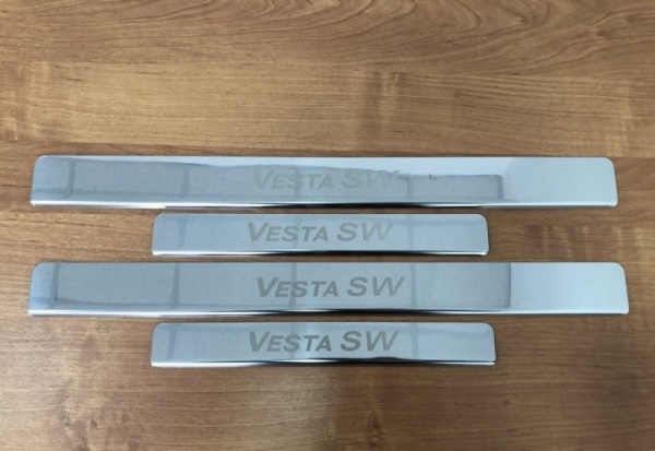 Накладки на пороги Lada Vesta SW 2017-н.в. (компл. 4шт.)