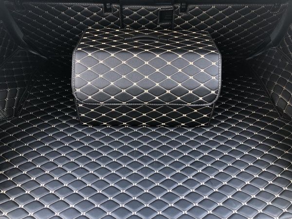 Сумка-органайзер в багажник из экокожи (Черная с белой ниткой)