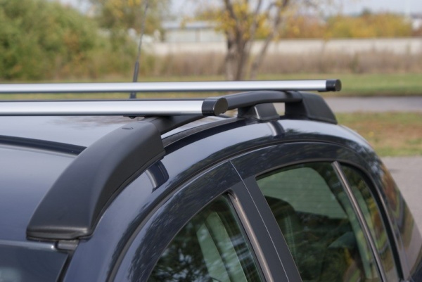 Рейлинги на крышу Opel Astra H Family (2004-2014)