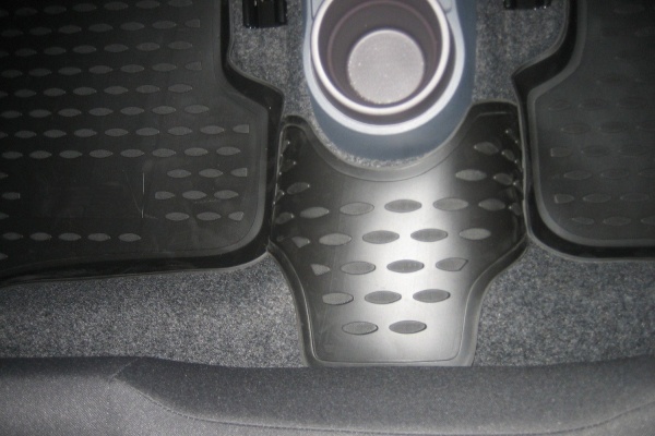 Коврики в салон SEAT Ibiza 2008-н.в., ун., 4 шт. (полиуретан)