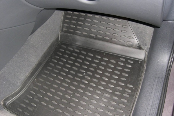 Коврики в салон RENAULT Laguna 2001–2007, 4 шт. (полиуретан)