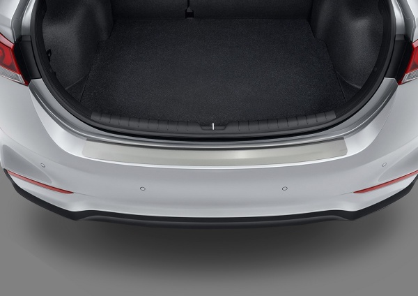Накладка на задний бампер Hyundai Solaris II Sedan 2017-н.в.