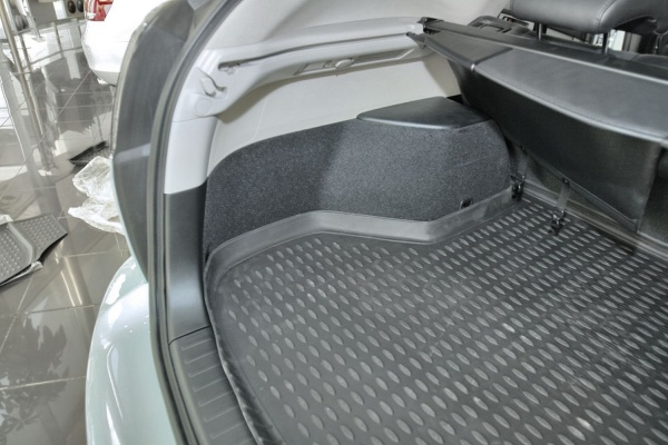 Коврик в багажник LEXUS RX350 (2003-2009) кросс. (полиуретан)