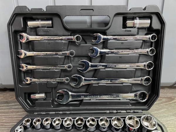 Набор инструмента 82 предмета