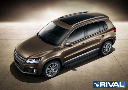 Порог-площадка "Premium-Black" с креплением Volkswagen Tiguan I (2007-2017)
