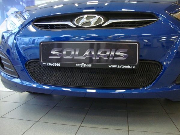 Защитная сетка радиатора Hyundai Solaris (2011-2014)