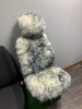Меховая накидка на сиденье Белая с Черными перьями (на шкуре)