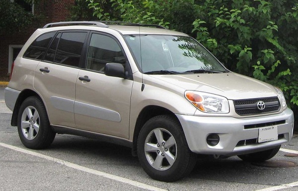 Защита картера Toyota Rav-4 II (2000-2004) 1.8; 2.0 Alfeco