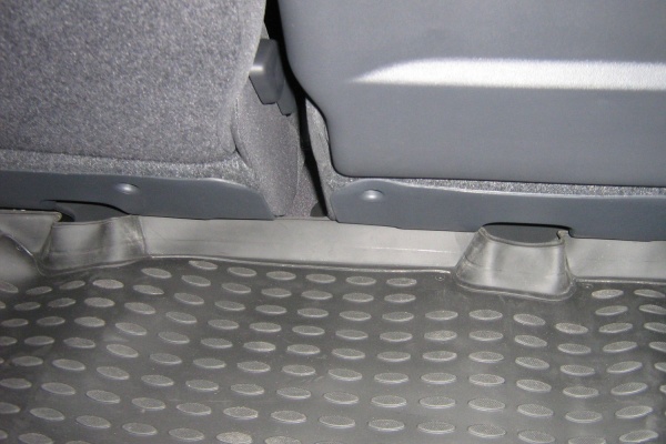 Коврик в багажник RENAULT Scenic II (2003-н.в.) мв. (полиуретан)