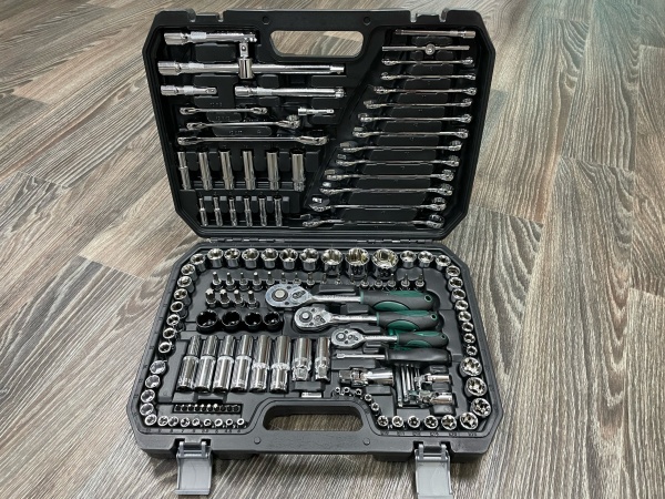 Набор инструмента 151 предмет