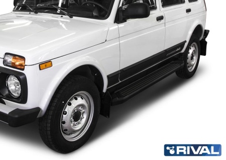 Порог-площадка "Black" с креплением Lada Niva 4x4 5D (1993-н.в.) \ Urban 5D (2016-н.в.)