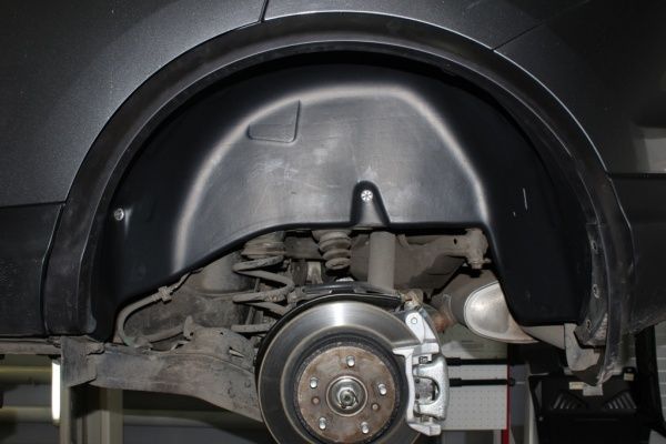 Подкрылок NISSAN Qashqai J11F 2015-2019, кроссовер (задний левый)