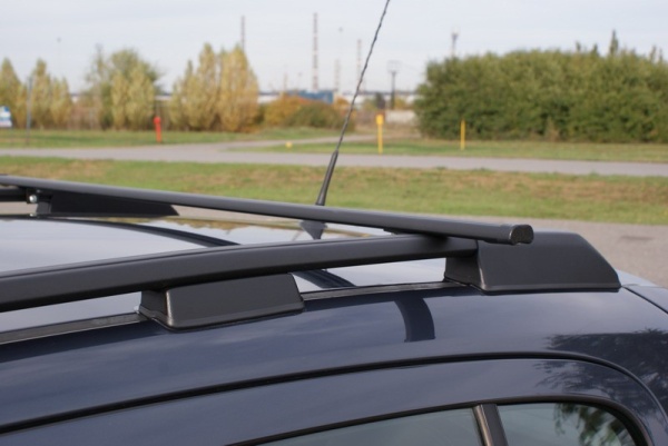 Рейлинги на крышу Opel Astra H Family (2004-2014)